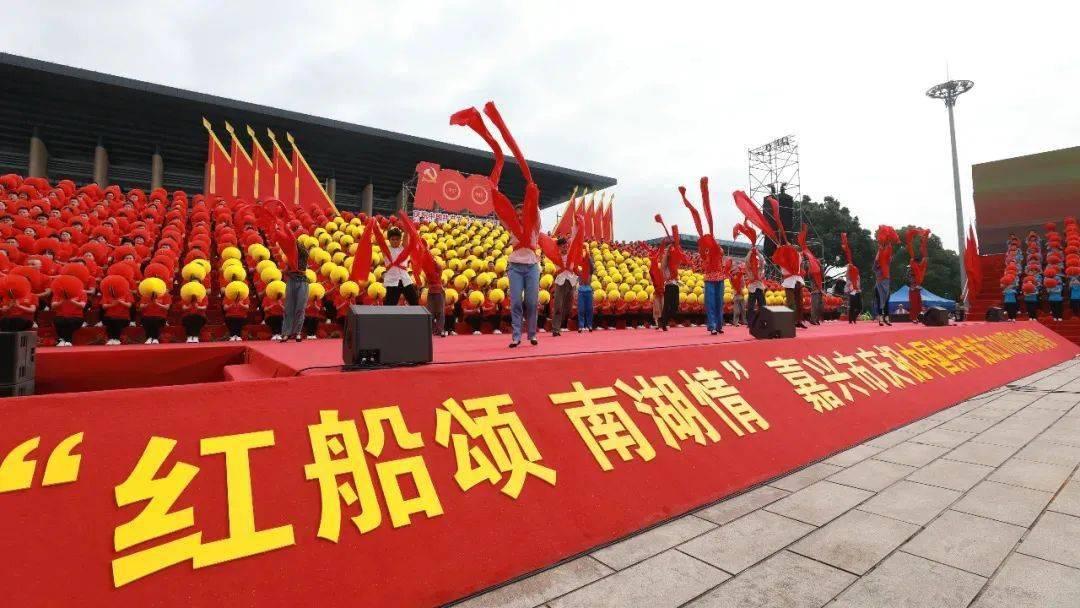 冰糖怎么炒糖色不苦